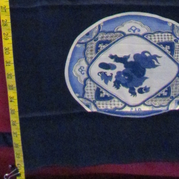 Vintage Japanese scarf - Picture 8 of 12